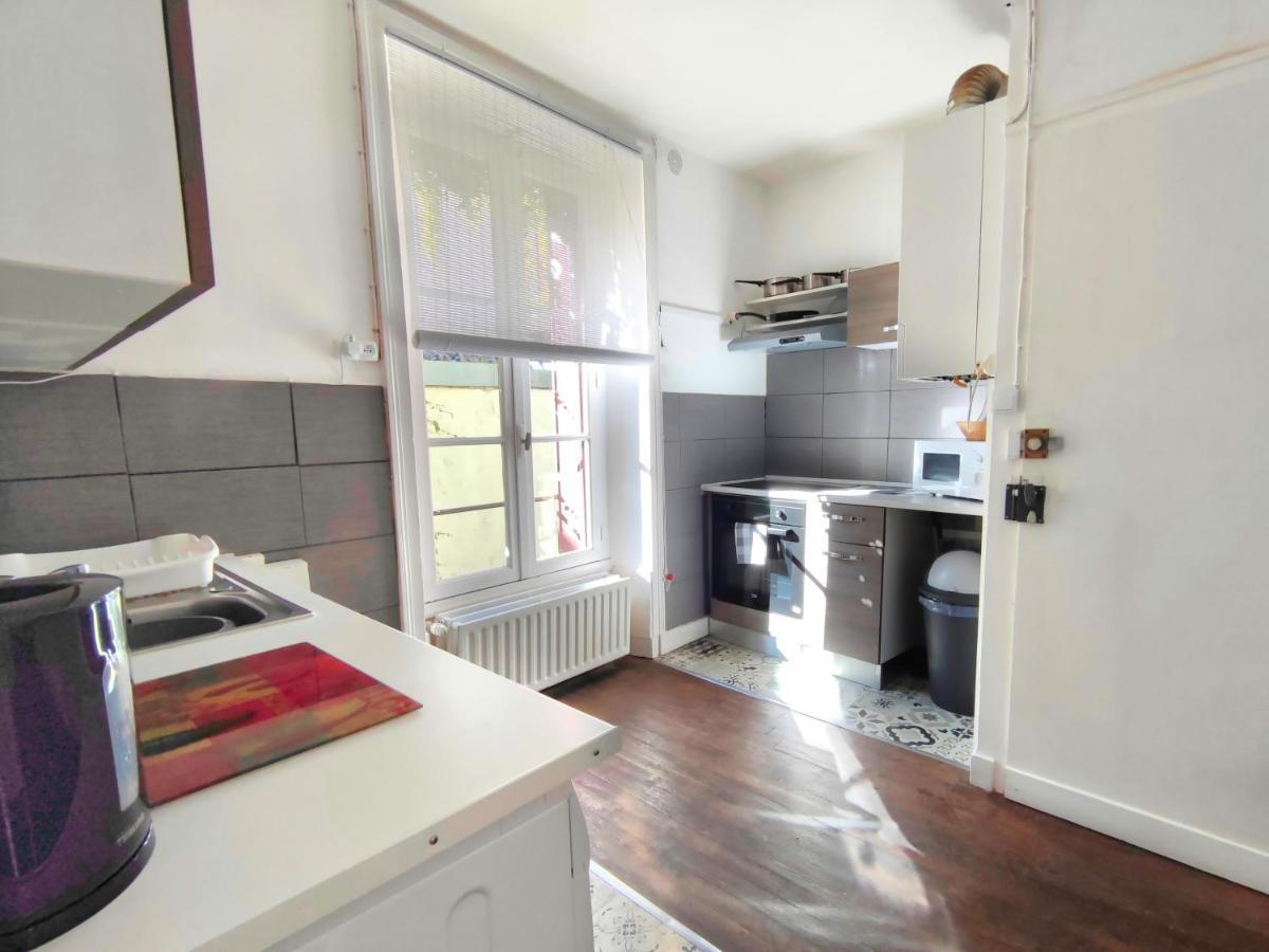 Number 22 - Le Dorat - Apartment One With Garden & Free Parking Eksteriør bilde